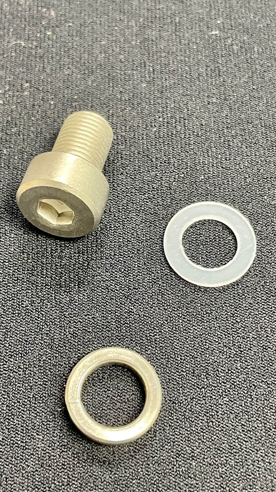 M10 Screw for Handle Bracket (with Washers) 1st Gen
