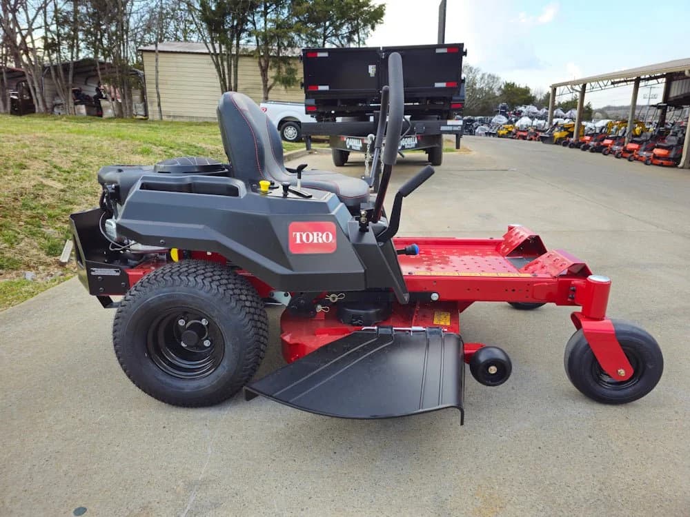 Toro 77404 42" TimeCutter Zero Turn Mowers 22HP Briggs